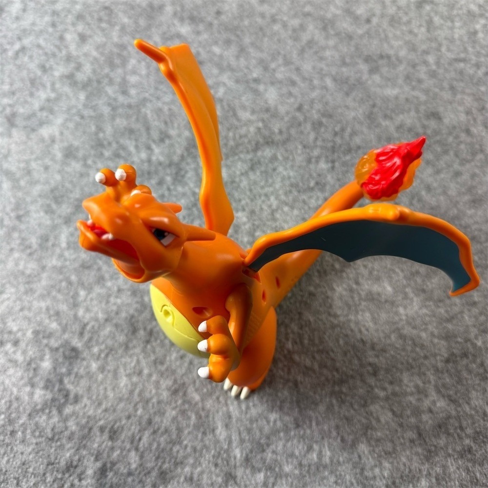 Jazwares PKW 4262 Pokémon 6' Interactive Charizard Deluxe Figure Does Work‎